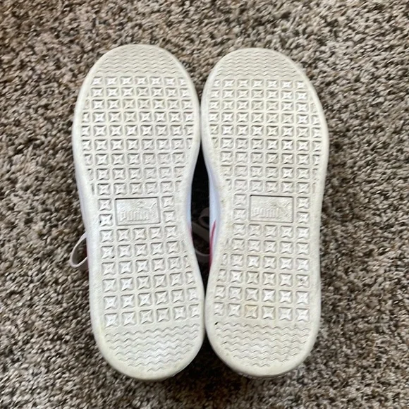 Puma shoes with purple, pink and yellow stripes - Picture 3 of 4